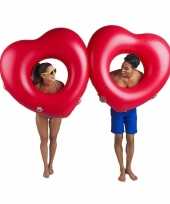 Opblaasbare rode harten xxl zwemband 211 cm