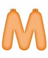 Oranje opblaas letter m